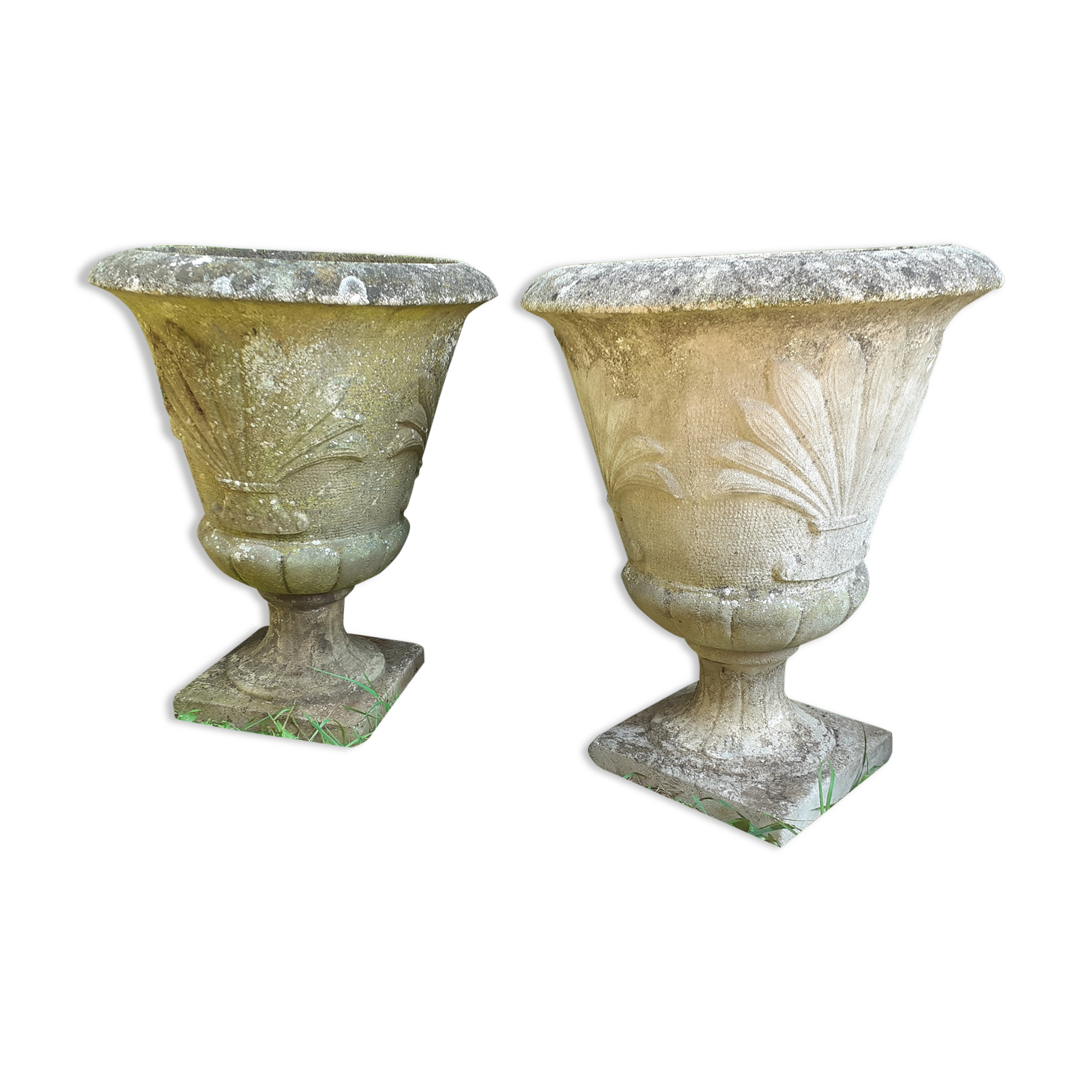 Pair of stone planter medicis