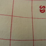 Set of 6 tea towels. Monogram SD.