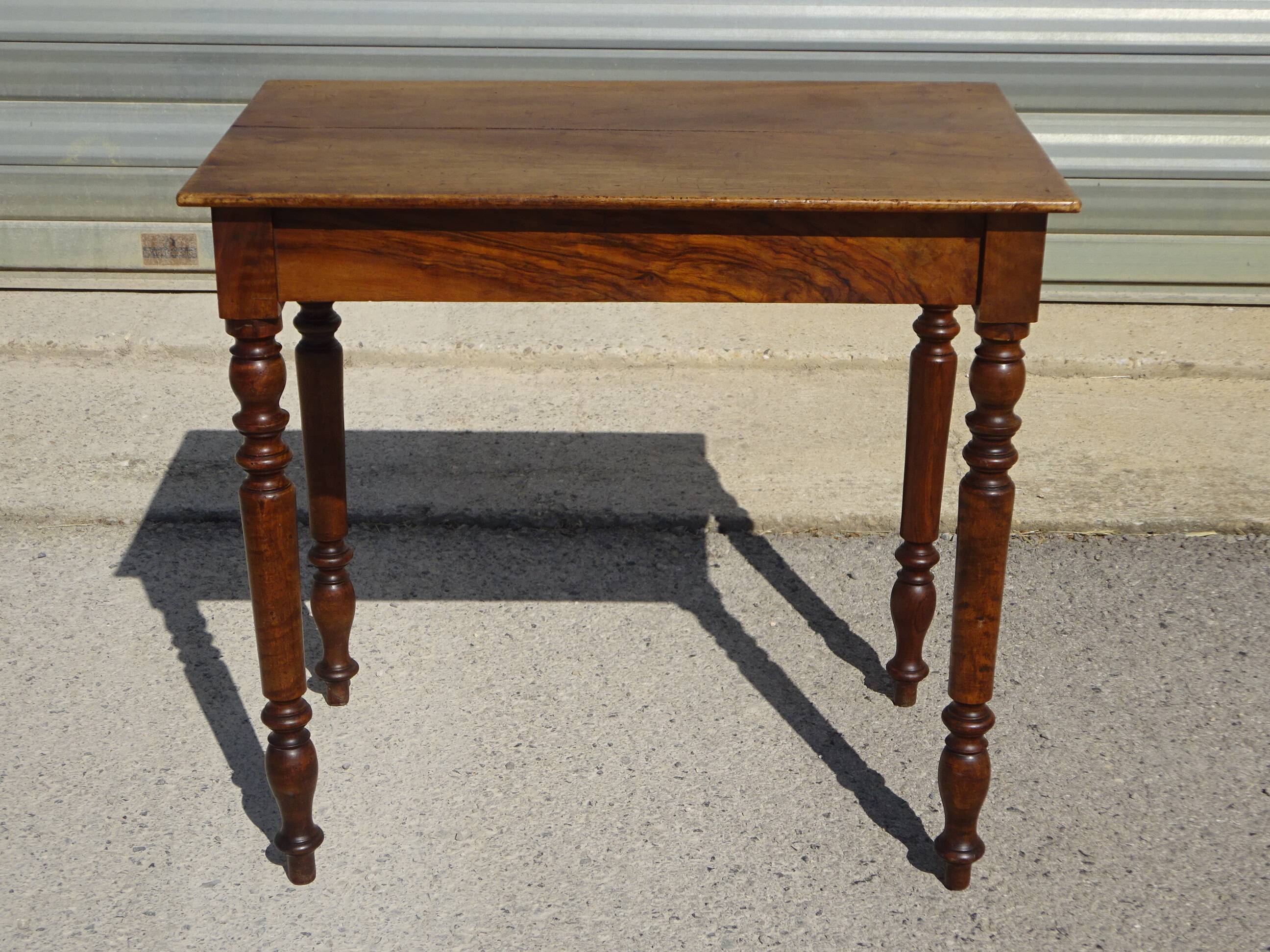 Vintage desk in solid walnut