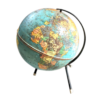 Globe Taride