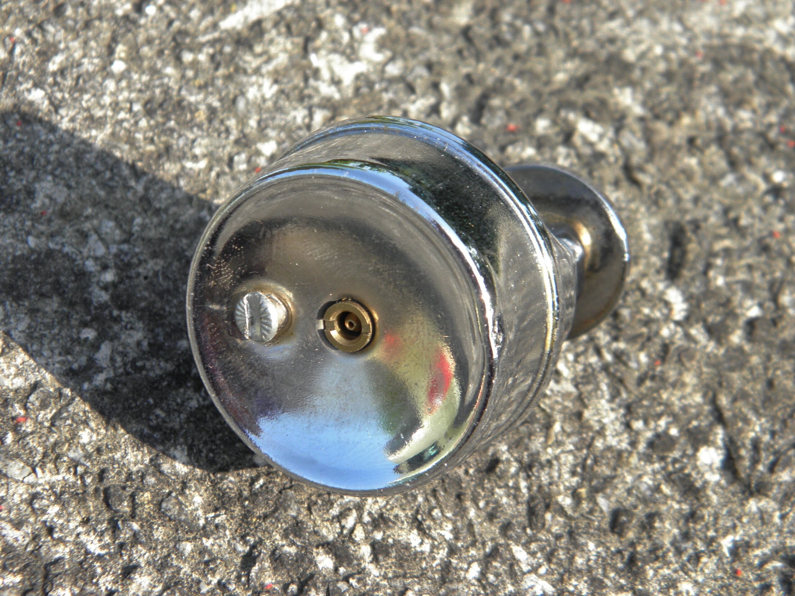 Table lighter in cedar