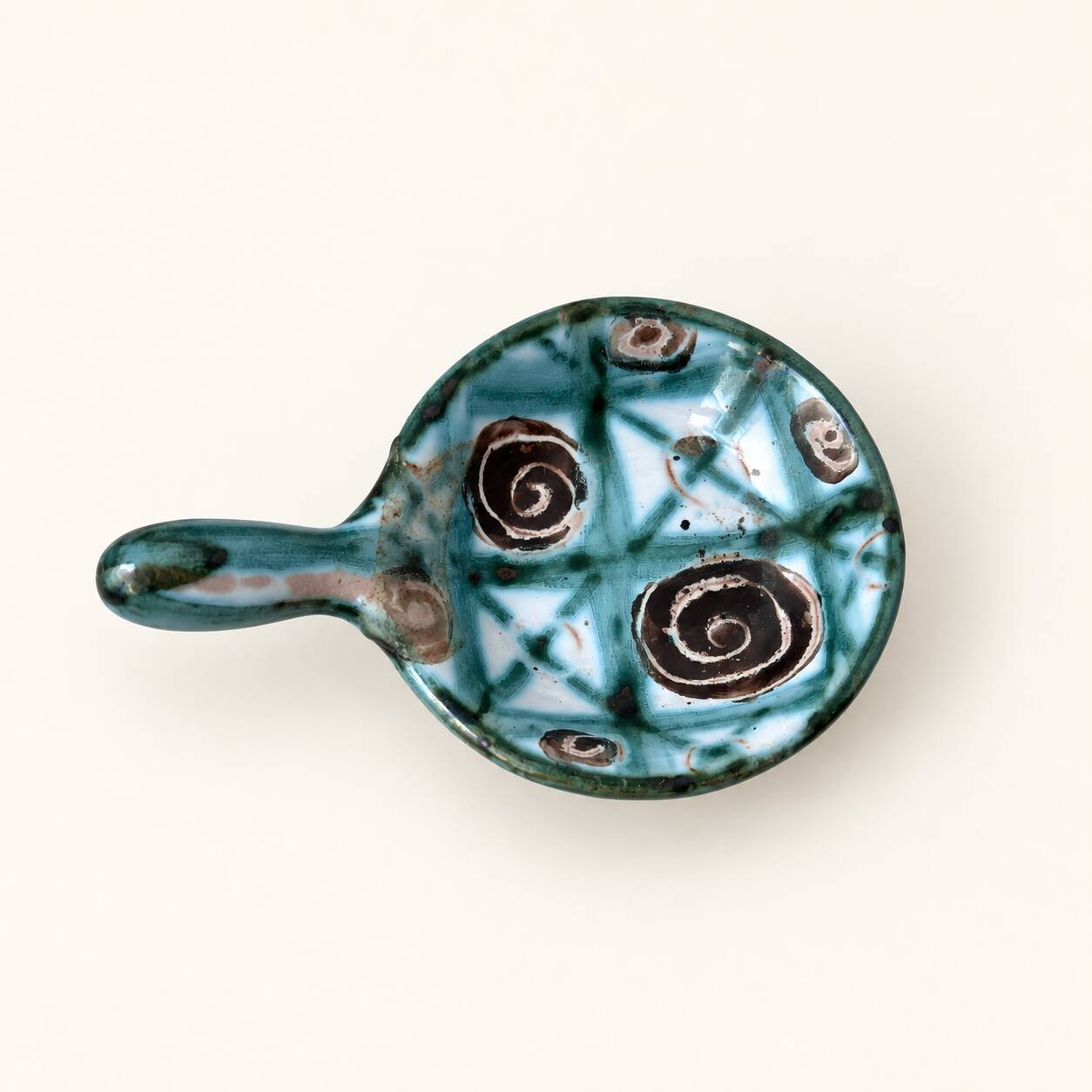 Mini ceramic frying pan by Robert Picault, spiral decoration, 1960s.