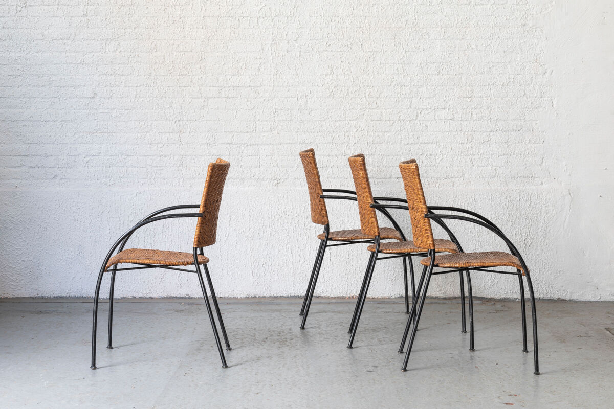 Set of 4 stackable dining chairs in steel and rattan, 1970s