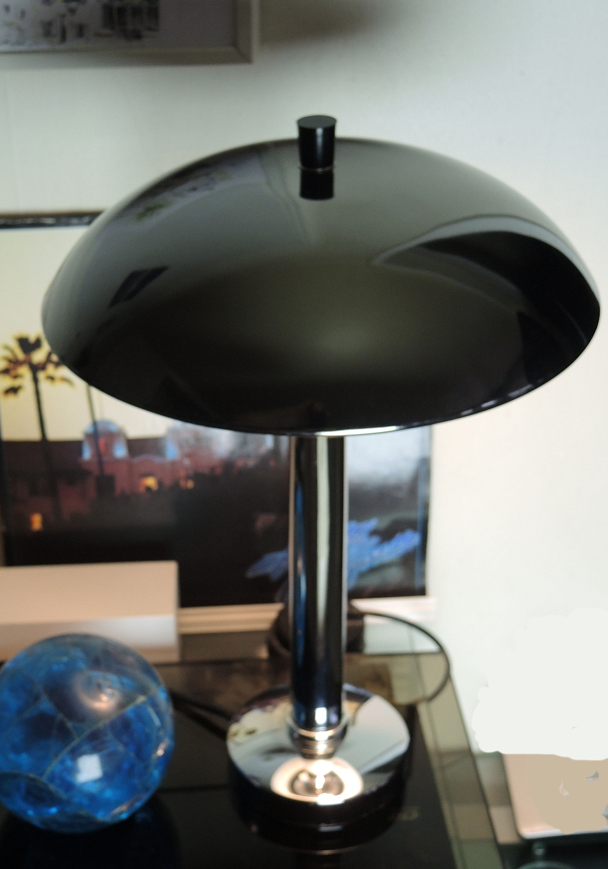 Vintage style all-chrome lamp