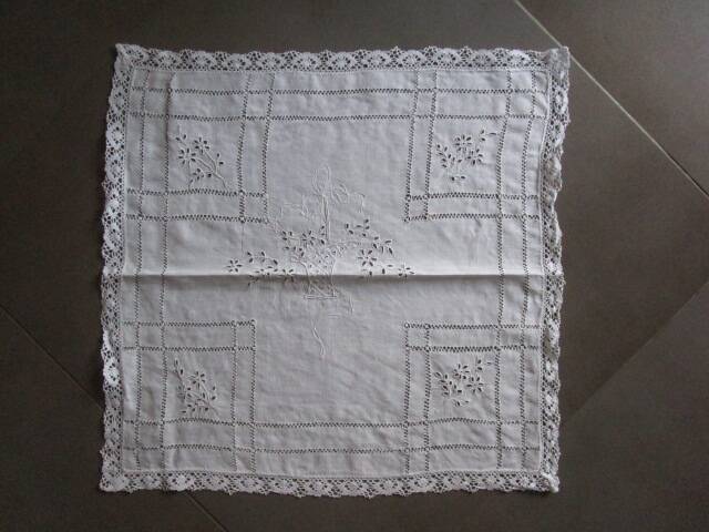 Antique embroidered table centerpiece/placemat 45 cm x 45 cm