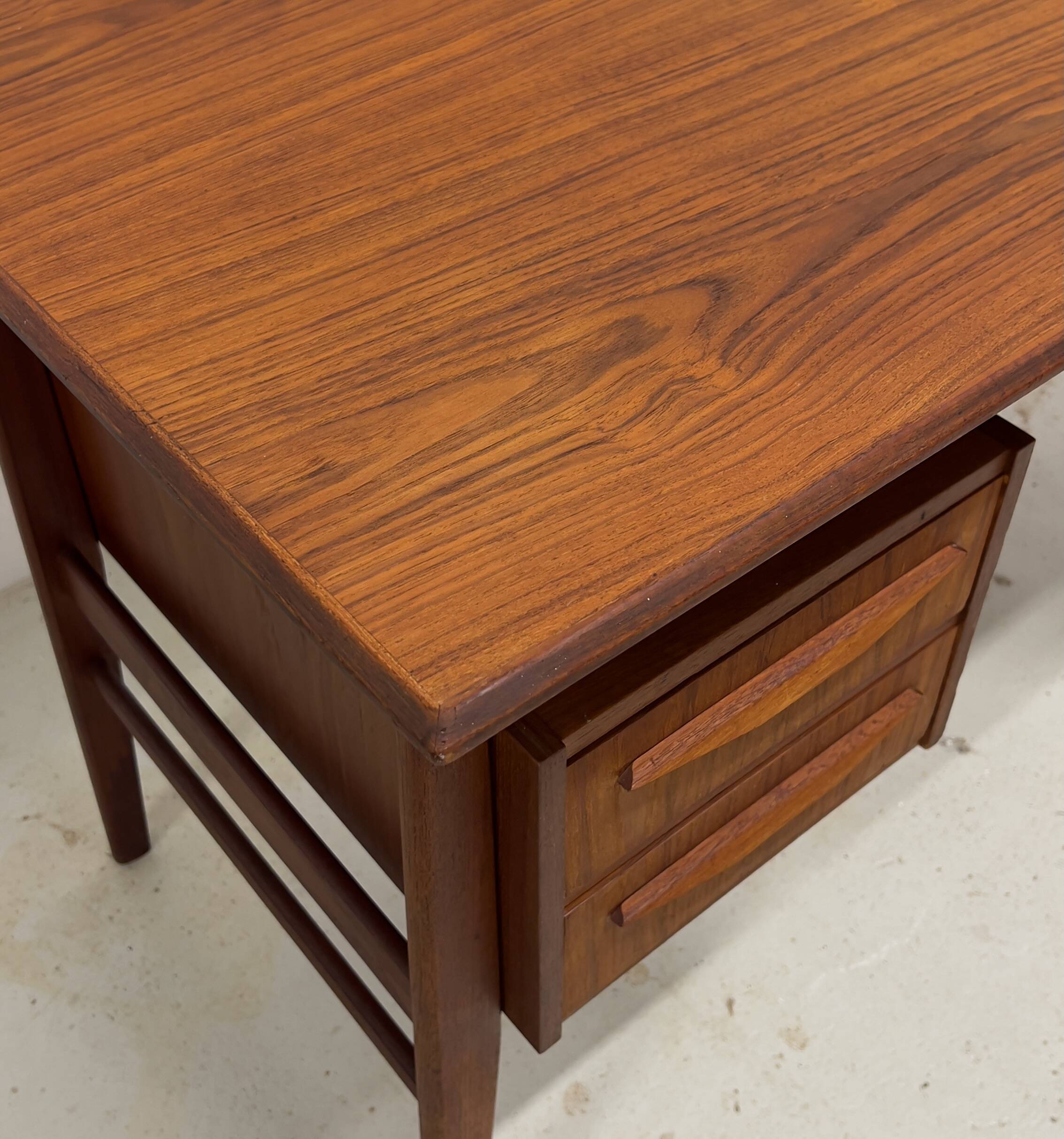 Gunnar Nielsen Teak Desk for Tibergaard, 1960s.