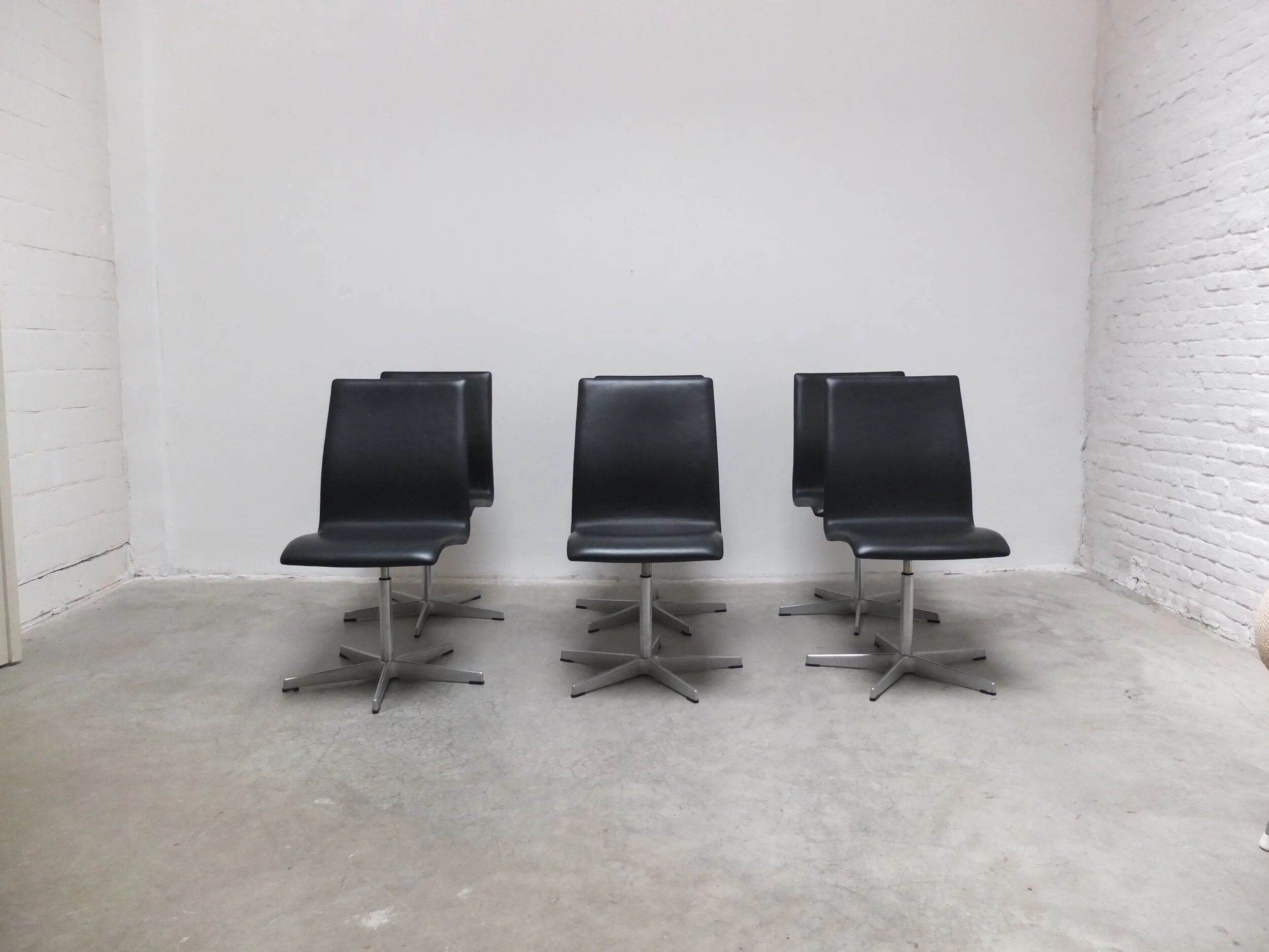 Set of 6 'Oxford' swivel chairs by Arne Jacobsen for Fritz Hansen, 1965
