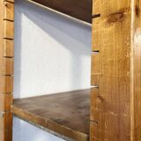 Modular shelf in solid pine