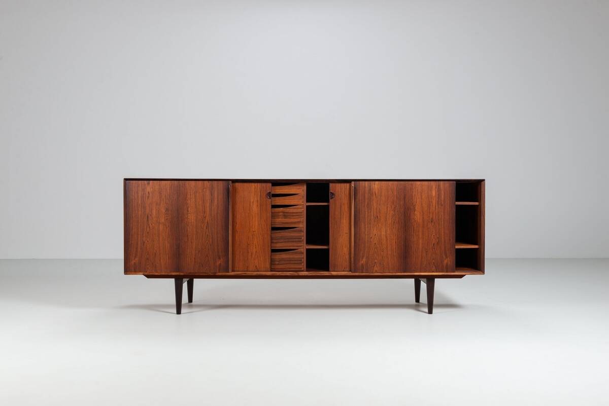 Henry Rosengren Hansen sideboard rosewood Denmark 1960