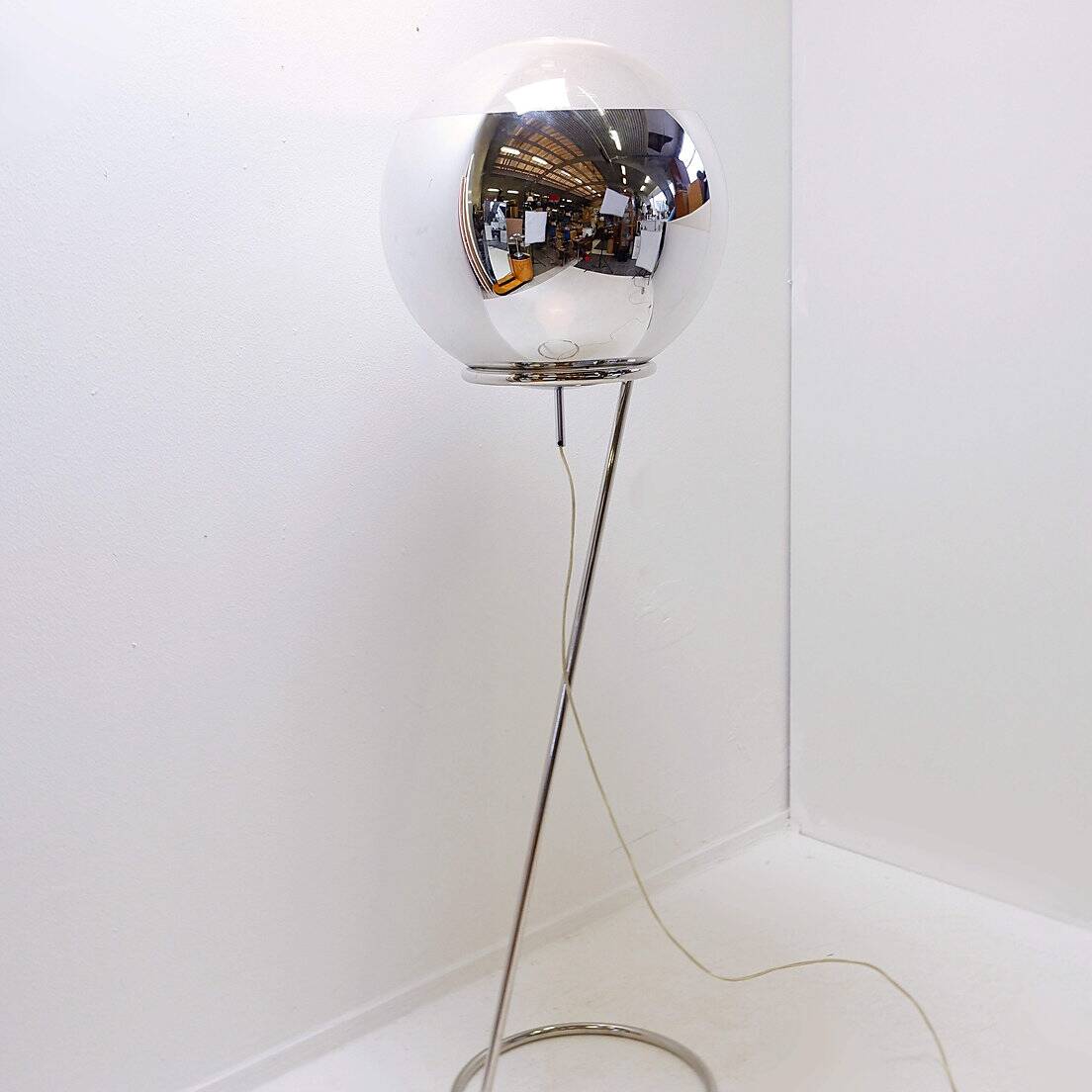 Tom Dixon Mirror Ball floor lamp - 2000s