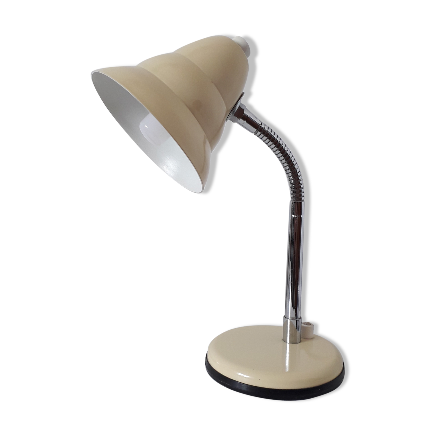 Articulated table lamp