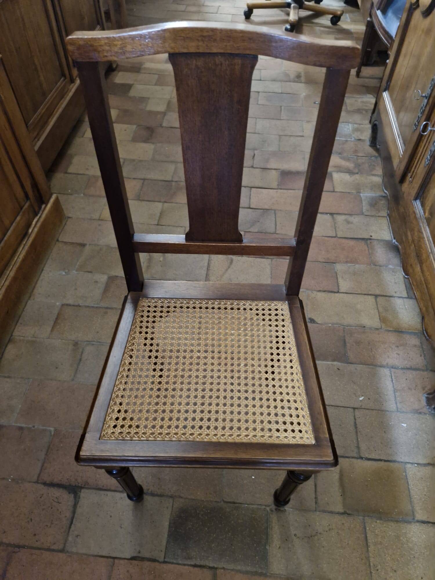 6 chairs