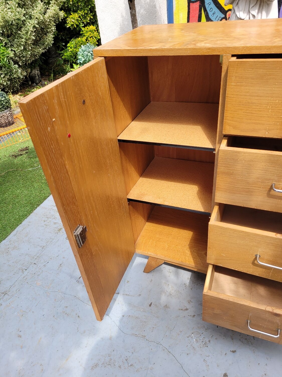 Commode années 60 à rénover