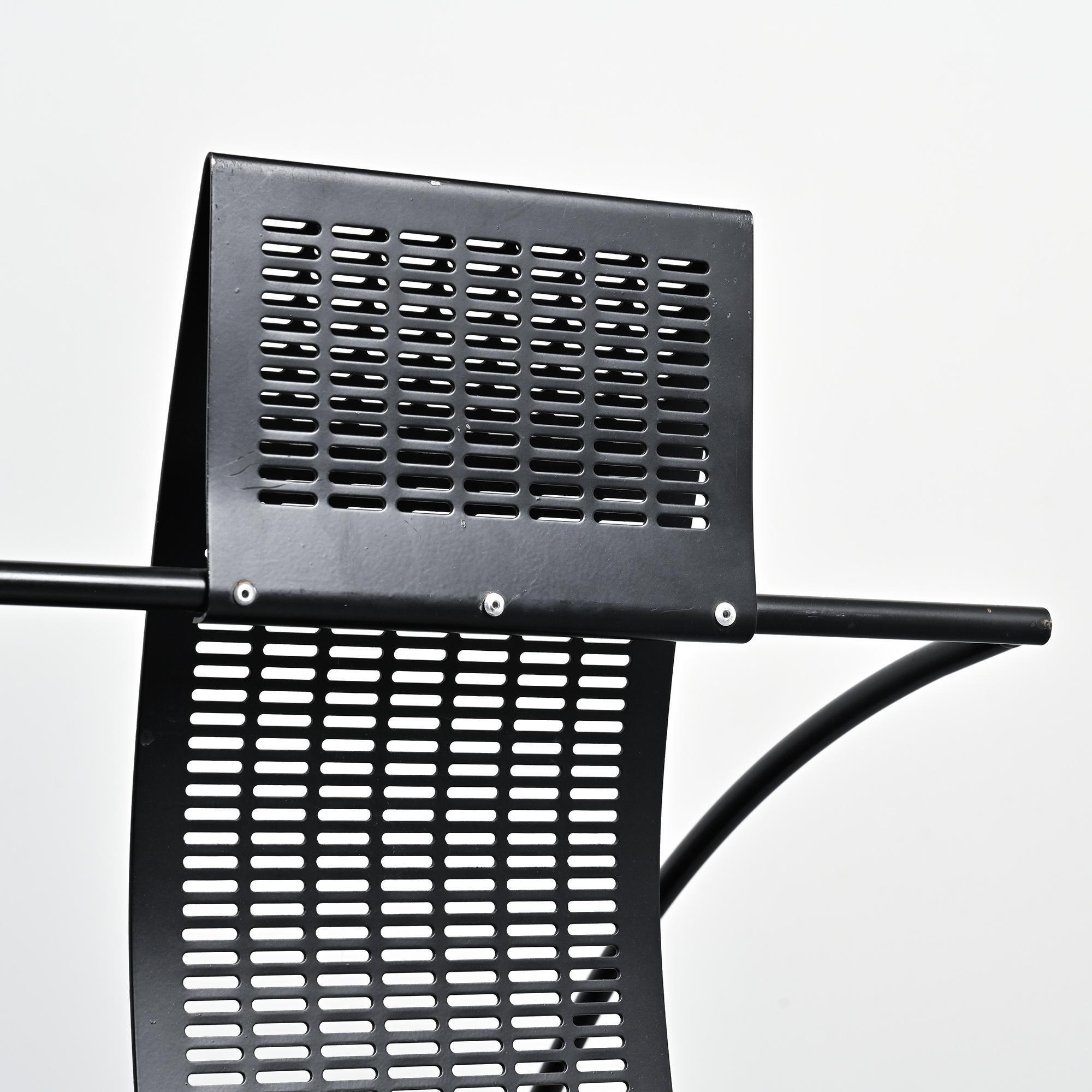 Quinta 605 chair by Mario Botta for Alias, circa 1985