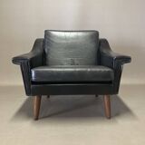 Black leather armchair "Scandinavian design" 1950.