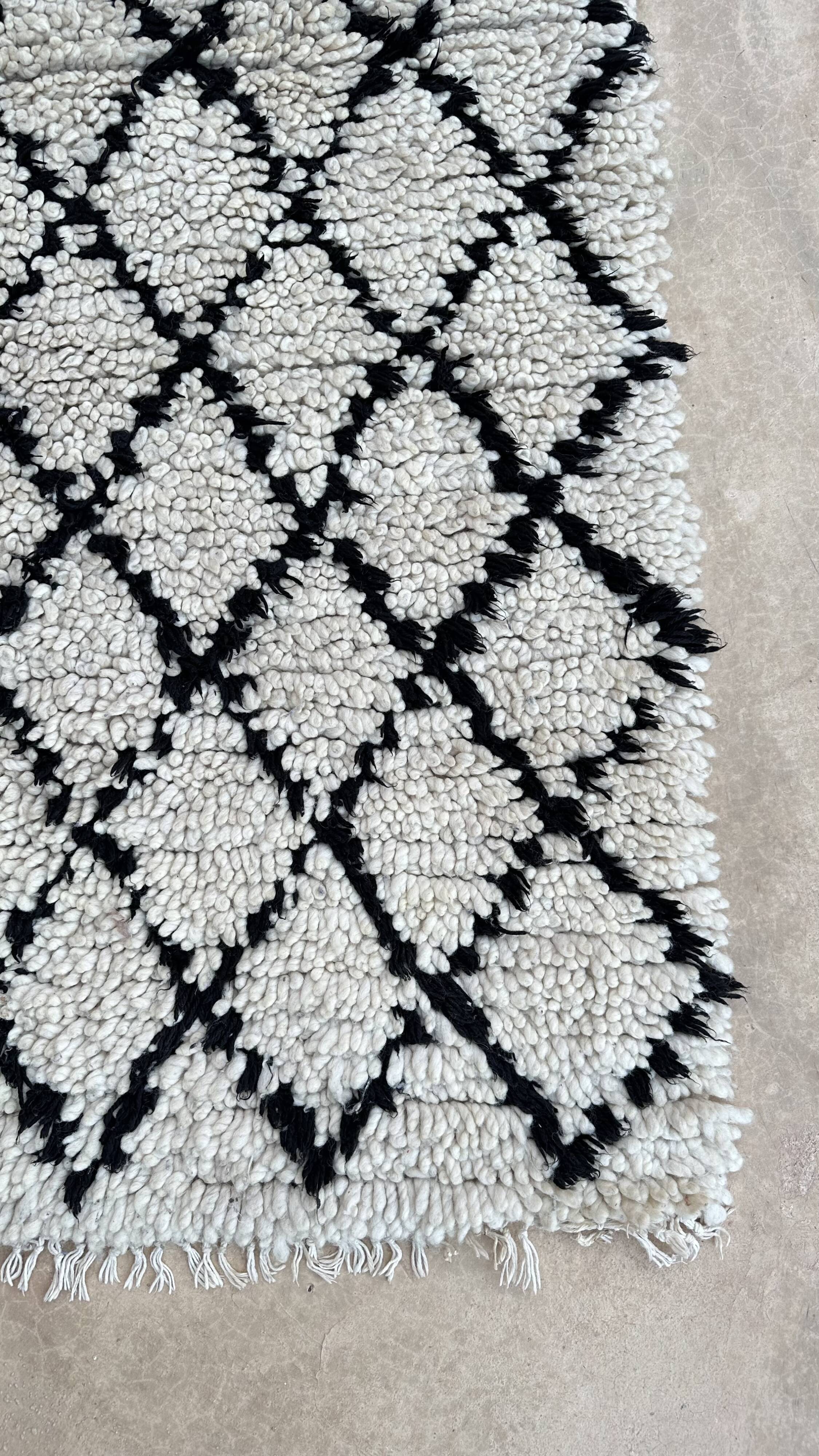Moroccan carpet 85x262cm