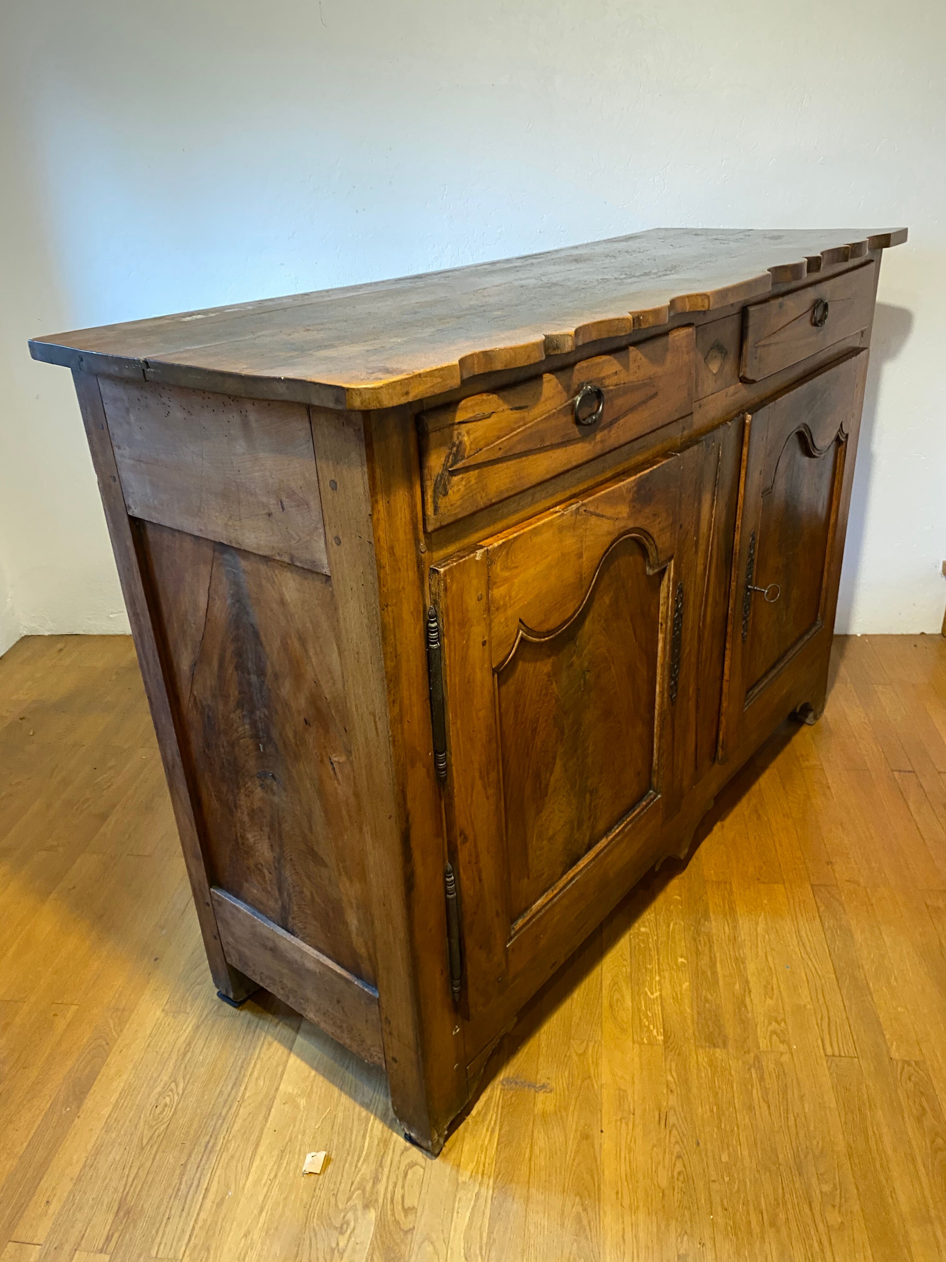 Louis XV dauphinois walnut buffet