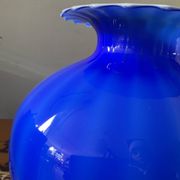 Grand vase boule Murano en pâte de verre bicolore