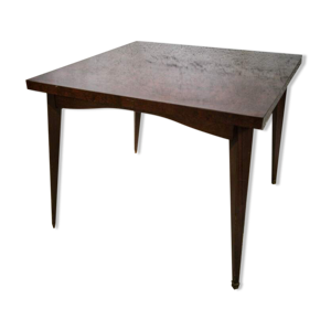 Table basse carrée pieds fuseaux