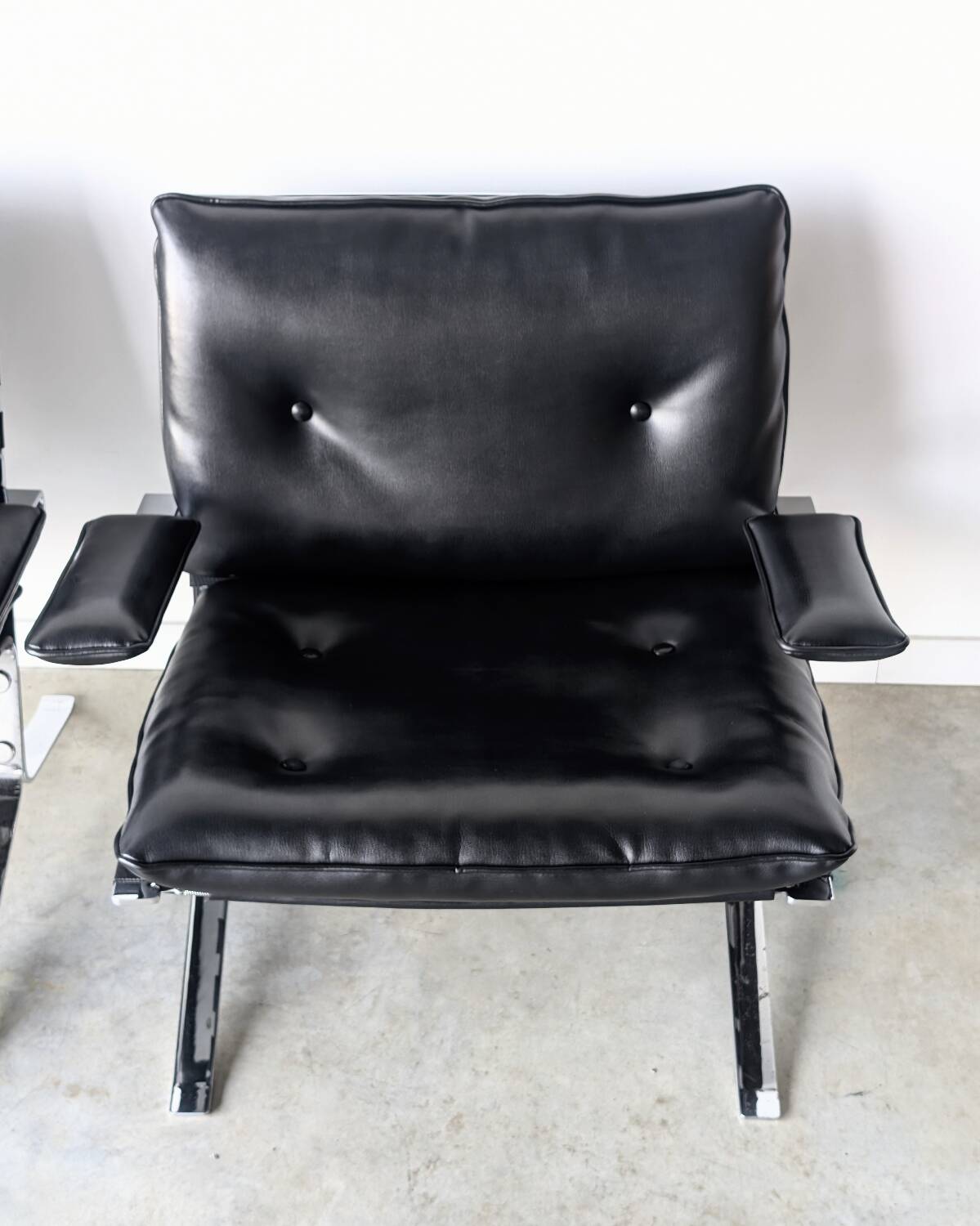 2 vintage Joker armchairs, Olivier Mourgue edition Airborne, 1960s 1970s