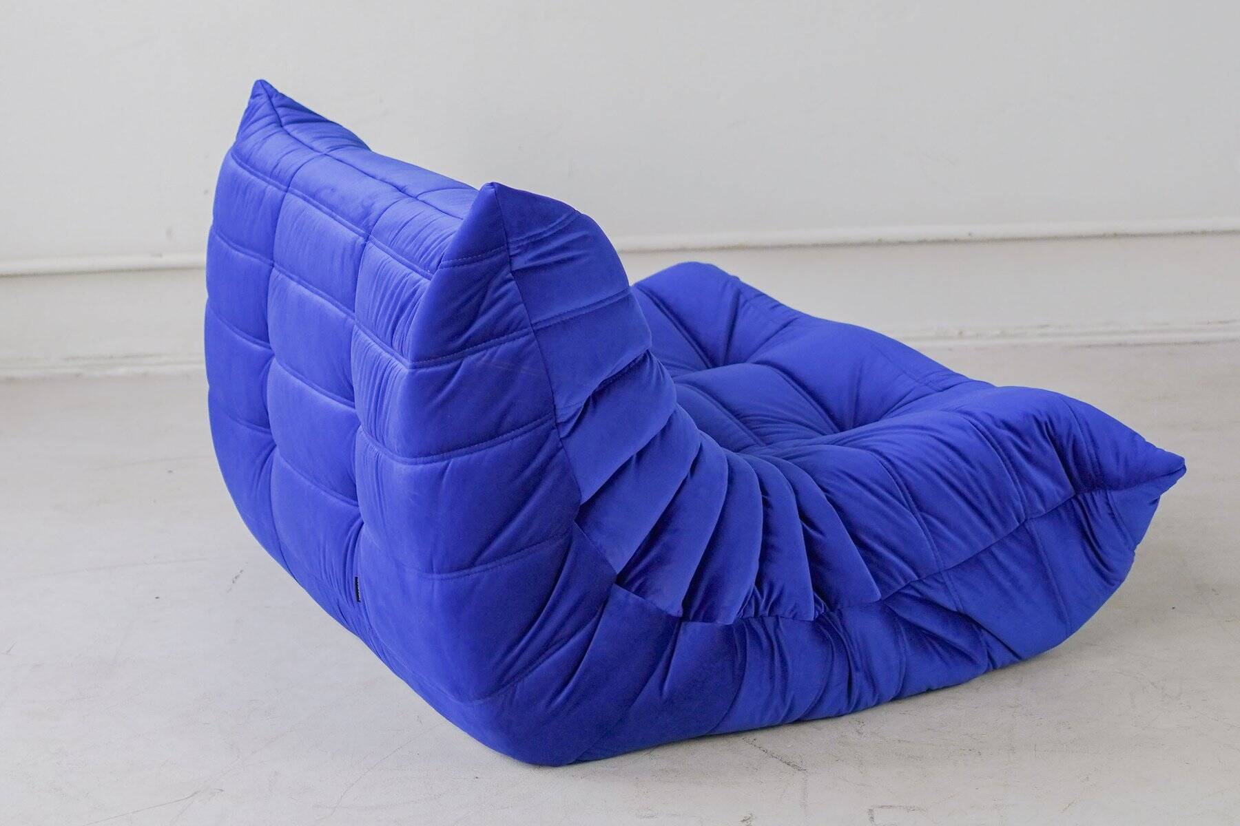 Togo two-seat in blue velvet by Michel Ducaroy for Ligne Roset
