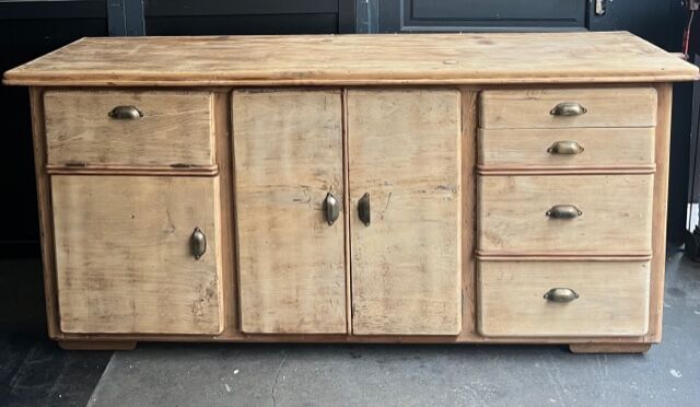 Sideboard
