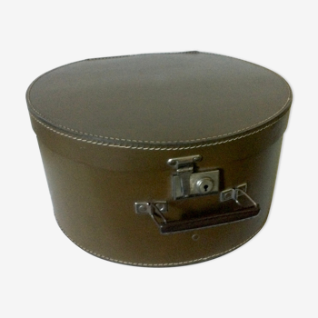 Old hat box