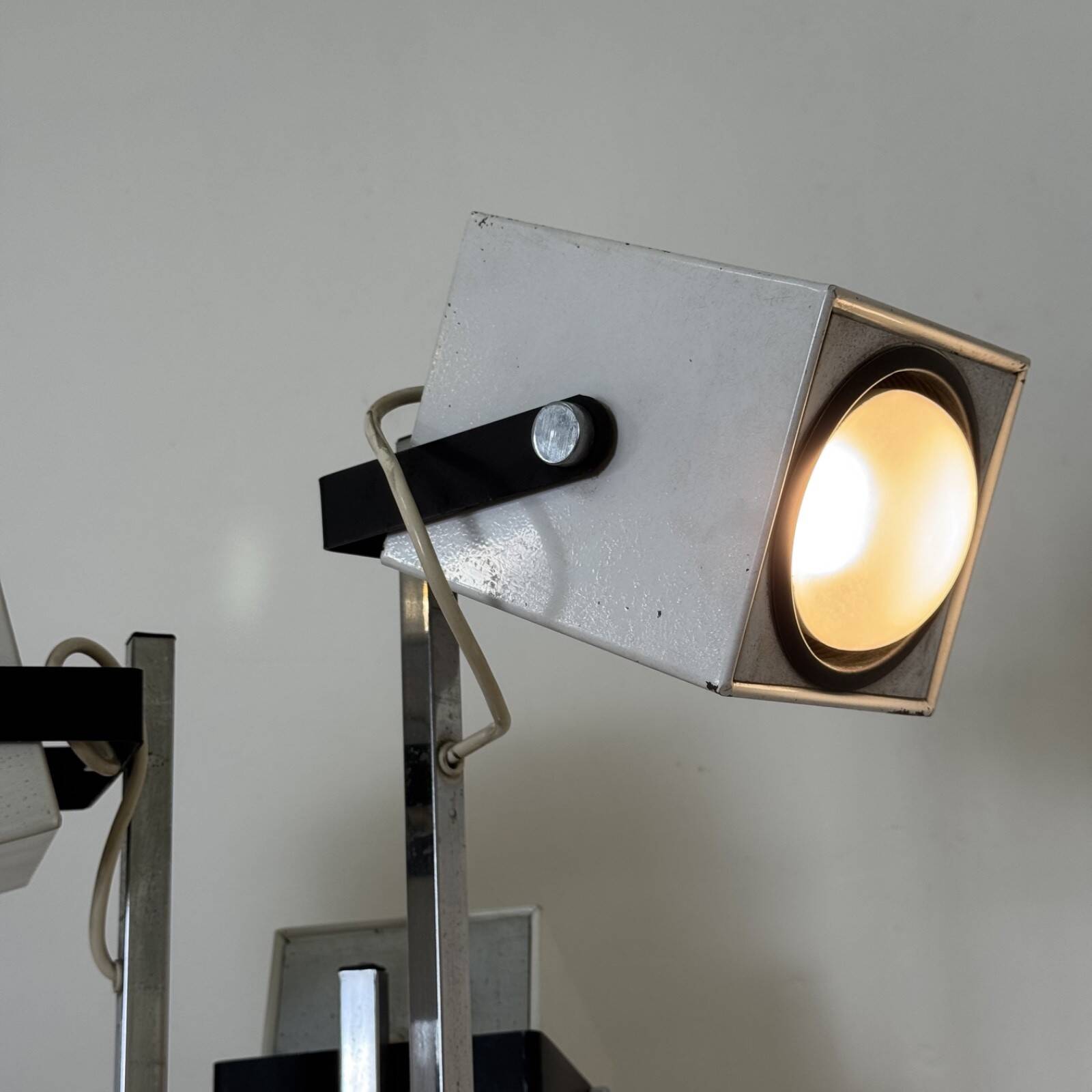 Lampada da Terra Lucitalia Design Pat Hoffman Tre Faretti Cubici Orientabil