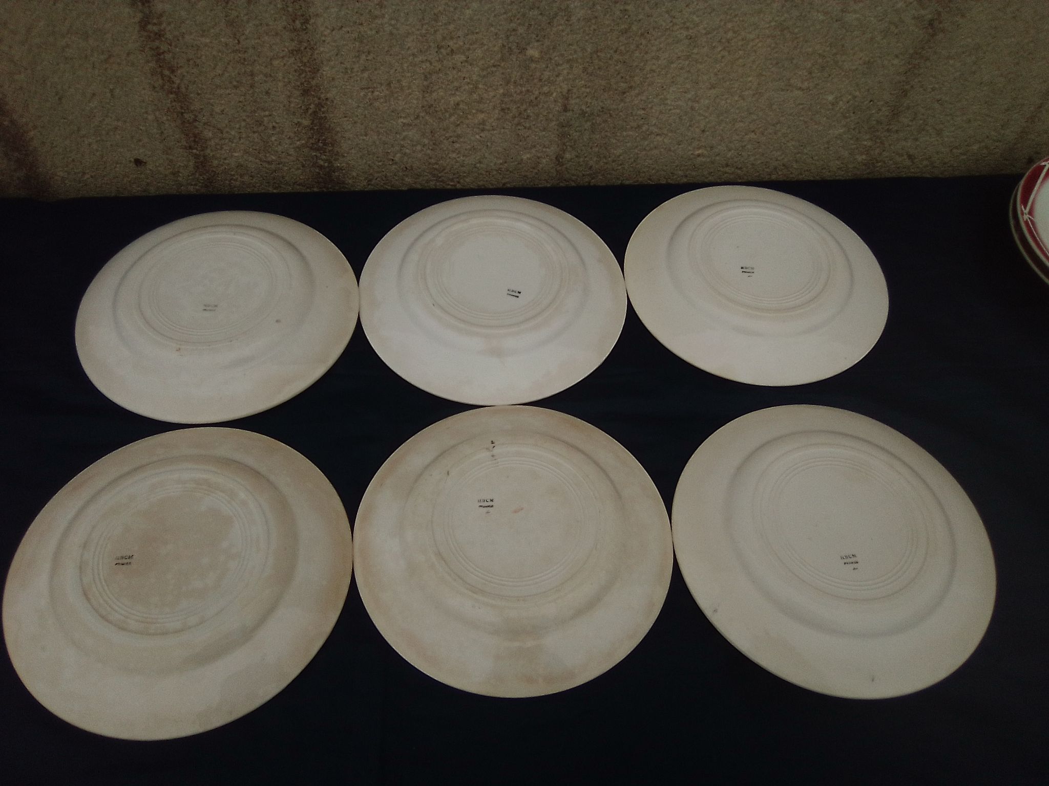 6 assiettes en faïence HBCM Creil et Montereau diam 23 cm