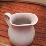 Small pitcher