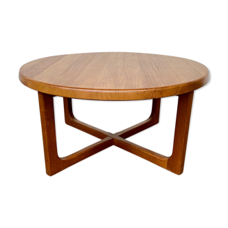 Vintage round teak coffee table by Niels Bach for Randers Møbelfabrik, 1960s