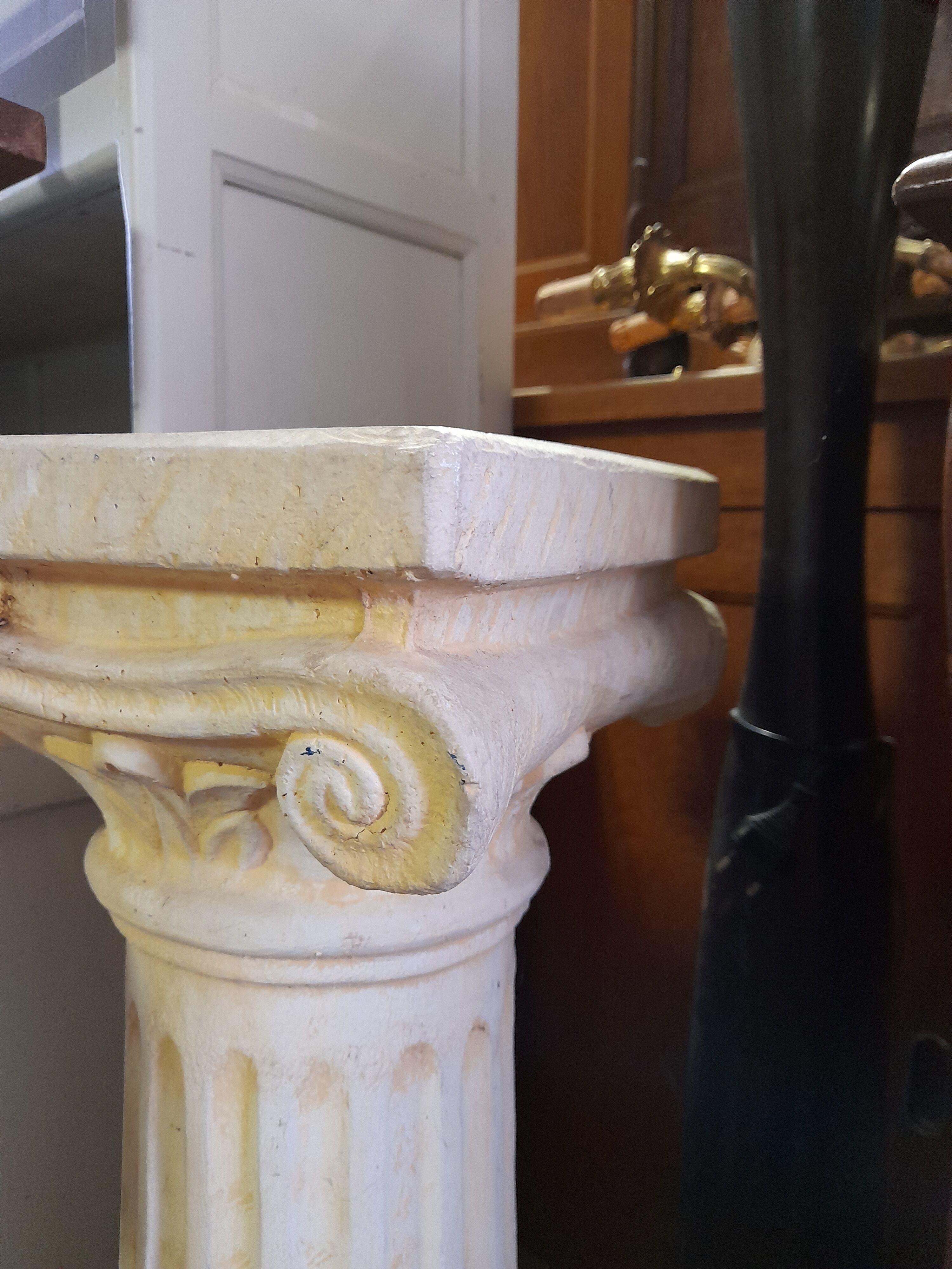 Paire de colonnes selettes en béton