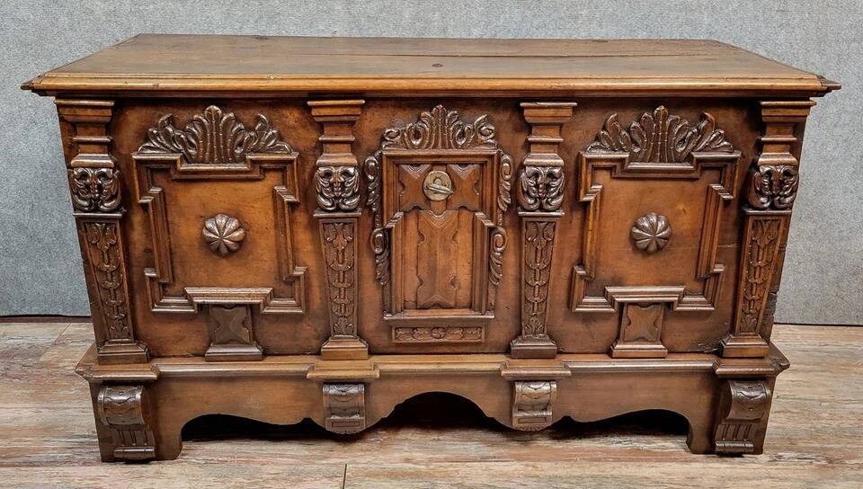 Walnut chest with rich Renaissance-style carvings, 17th century
