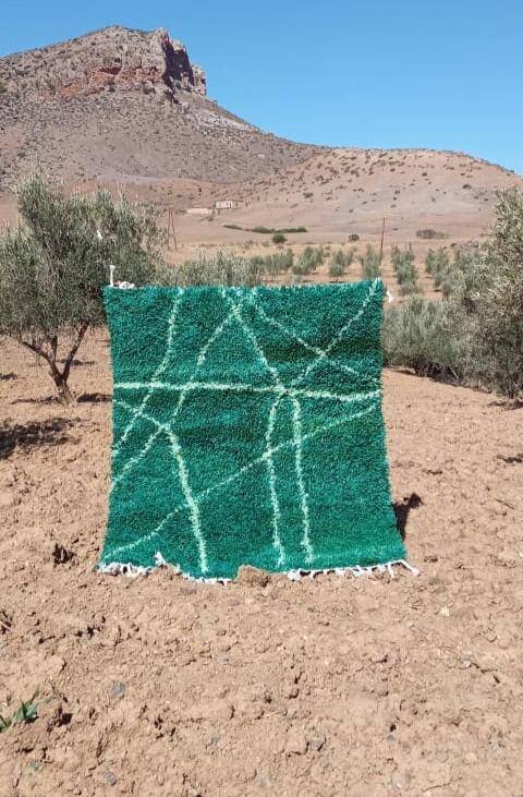 Moroccan Berber rug 250cmx200cm