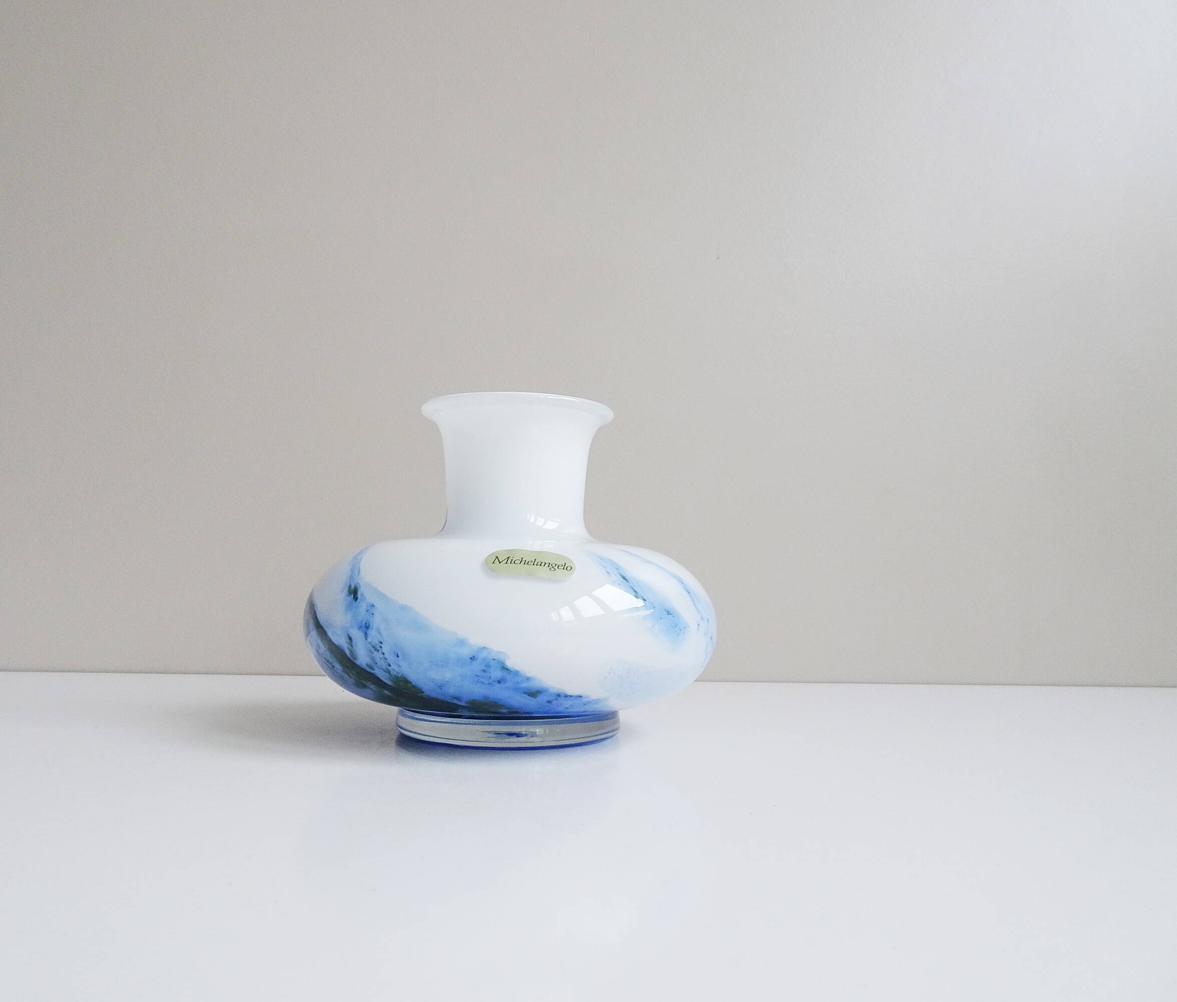 Glass vase Michelangelo