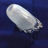 Tulipe en verre opaque blanc