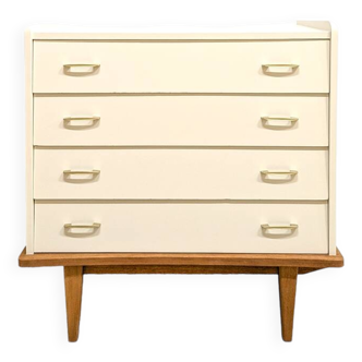 Vintage Scandinavian style chest of drawers