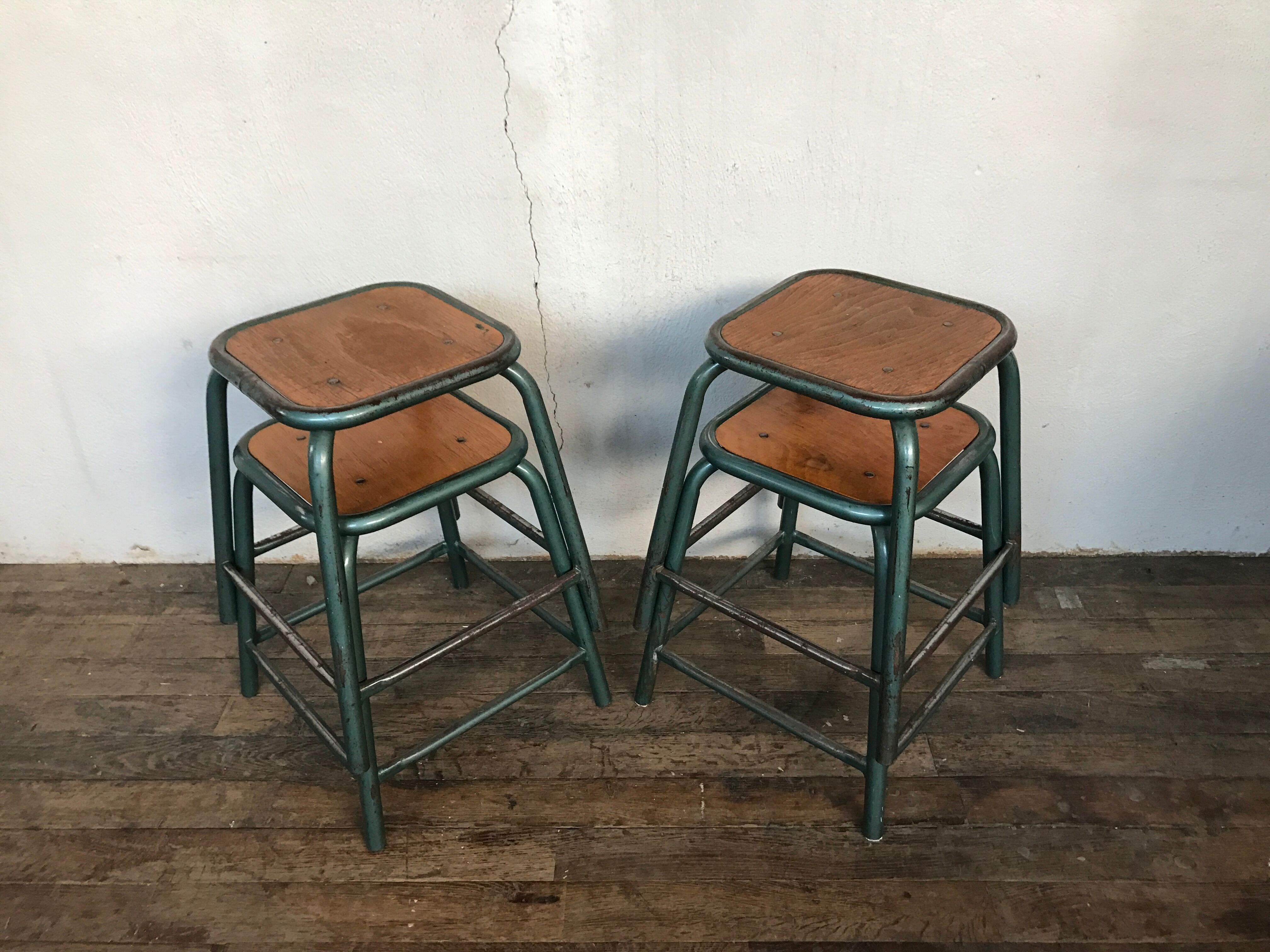 4 vintage green patina effect industrial deco 1950-60 school stools