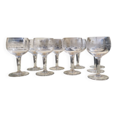 9 verres à vin guillochés déb. XXème