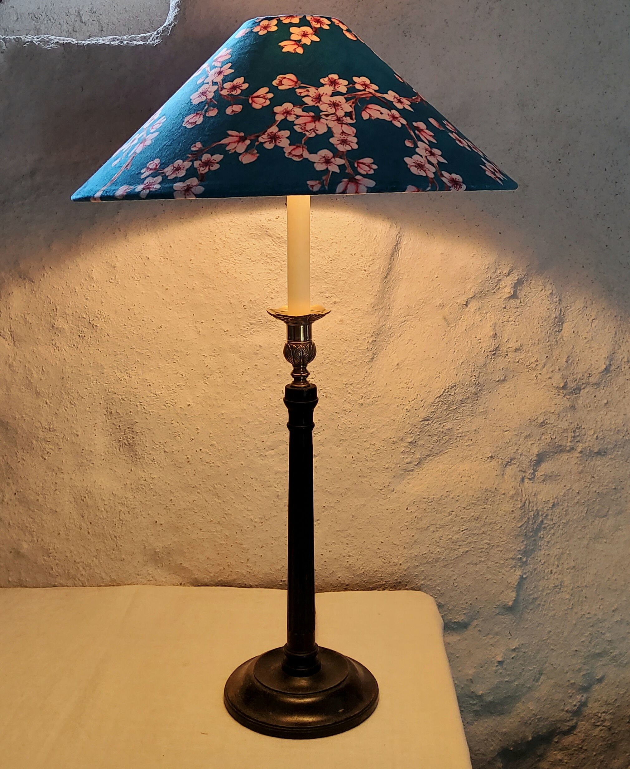 Candle holder lamp