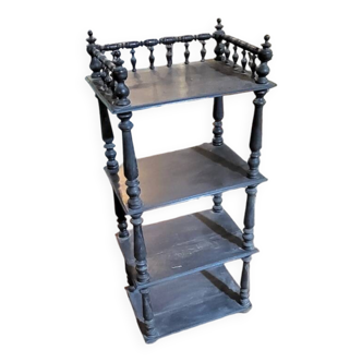 Napoleon III shelves