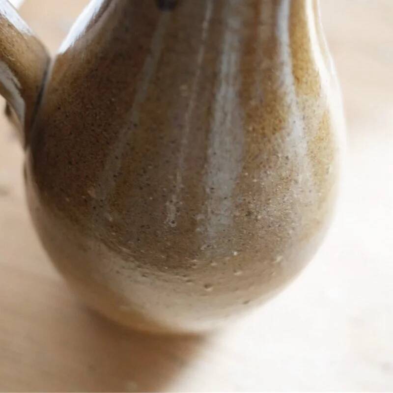 High pitcher