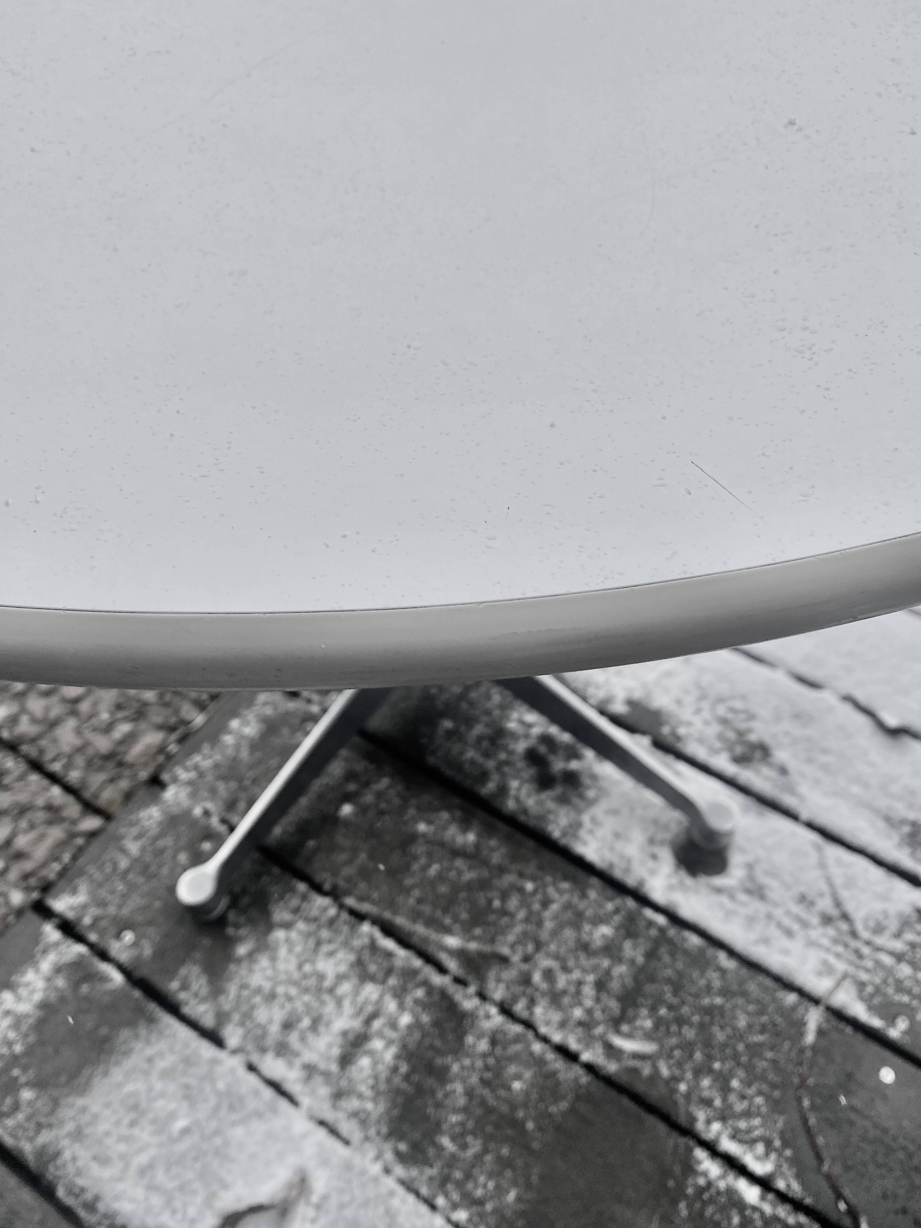 White Melamine Round Table Charles And Ray Eames For Herman Miller