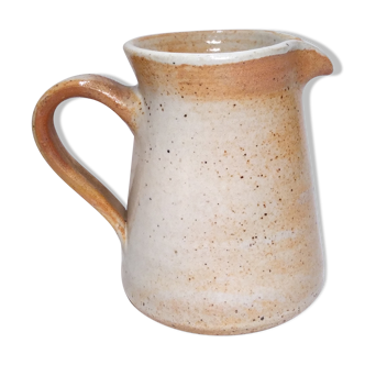 Vintage creamer in marsh sandstone