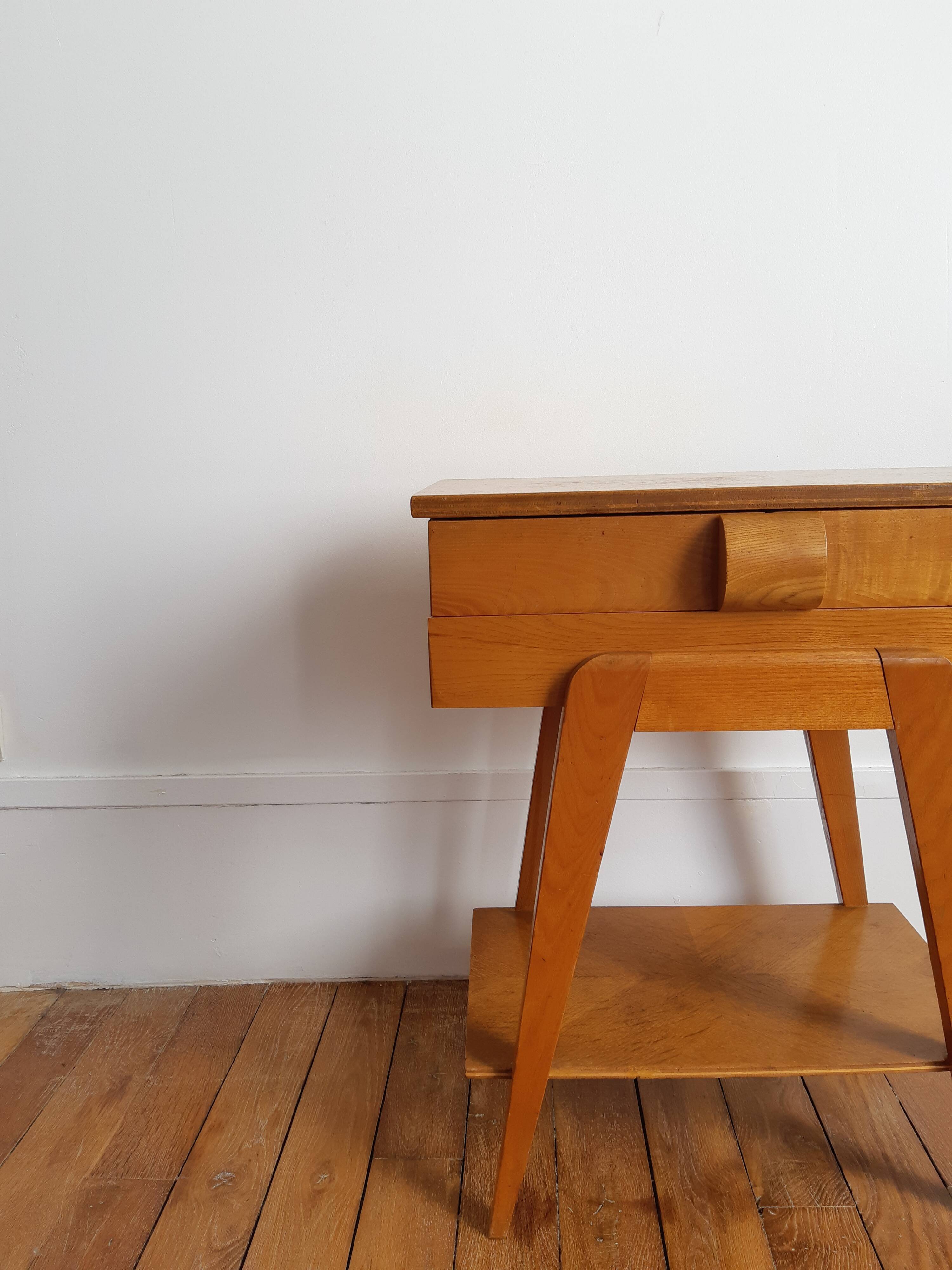 Vintage compass foot worker