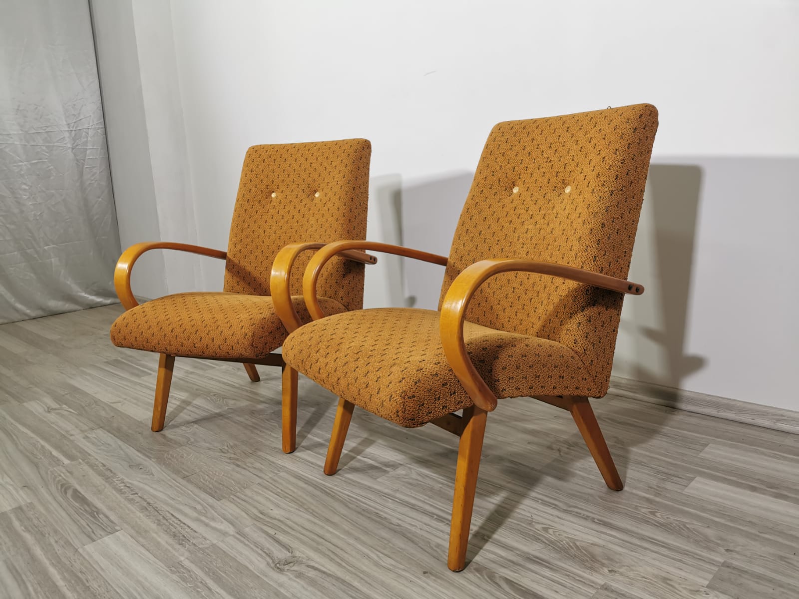 Vintage Armchairs by Jaroslav Smidek, 1960s, Set of 2