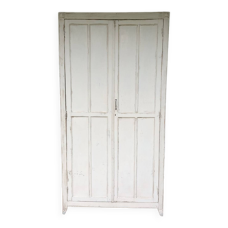 XXL Parisian wardrobe