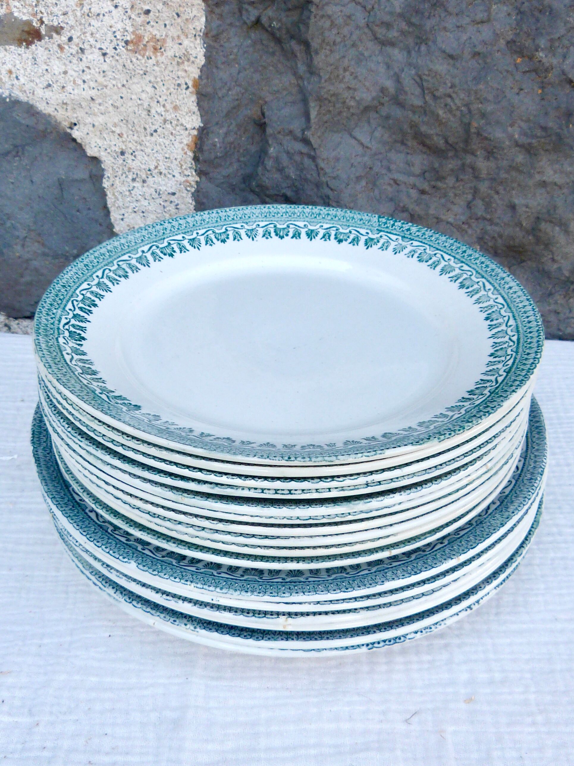 Set de 6 assiettes à dessert Terre de fer modèle Service Congo