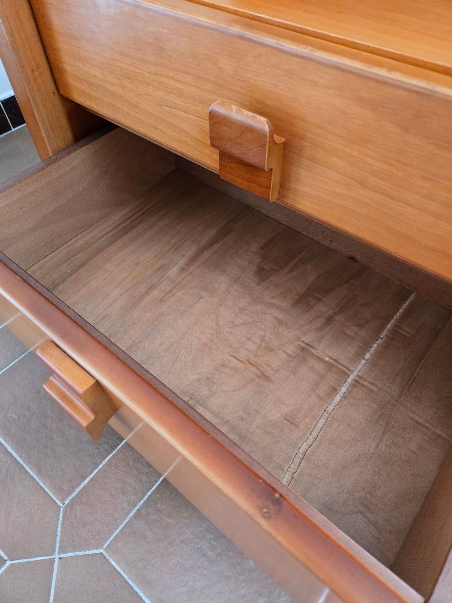 Pair of vintage bedside tables with high backrest in wood - 1970s