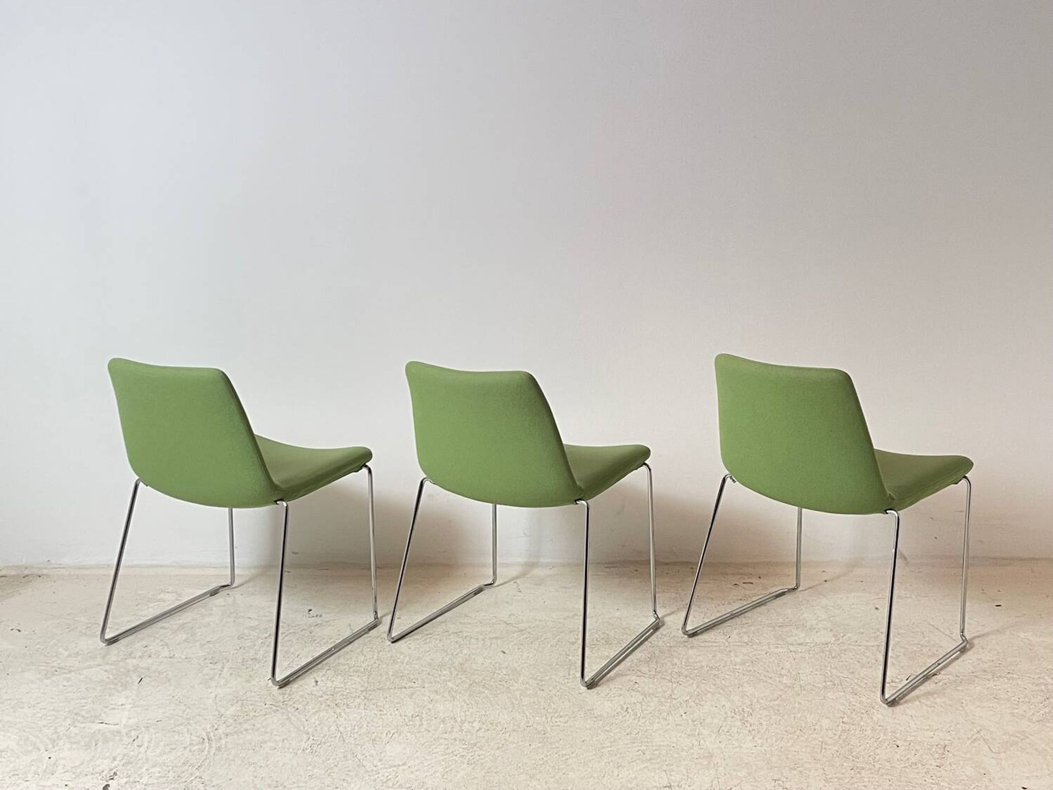Chaise Cosmos B&B italia par Jeffrey Bernett